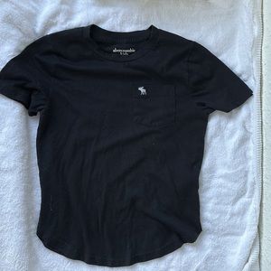 Boys Abercrombie black curved hem tee shirt